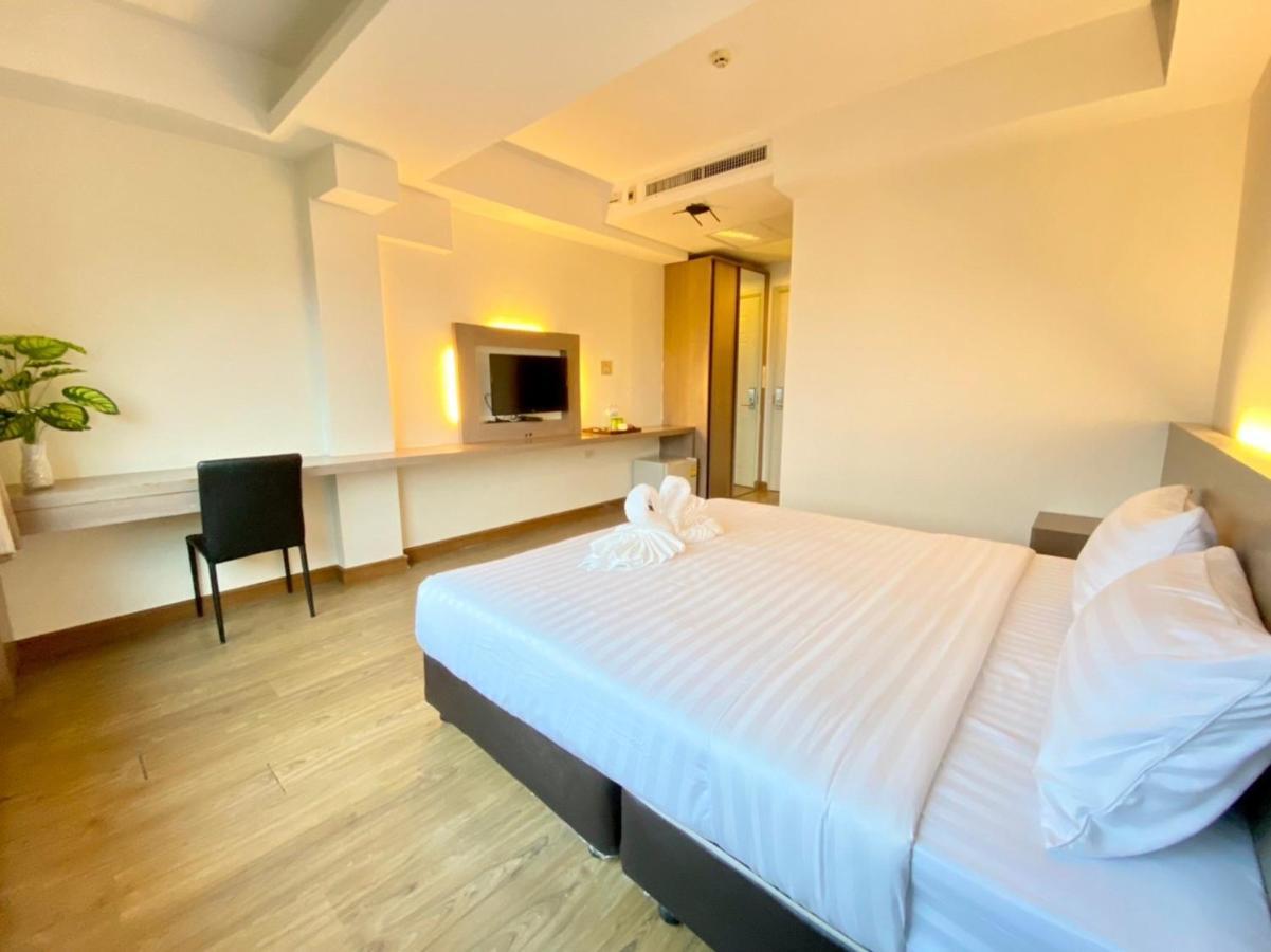 View Dee Bkk Airport Residence Banguecoque Exterior foto