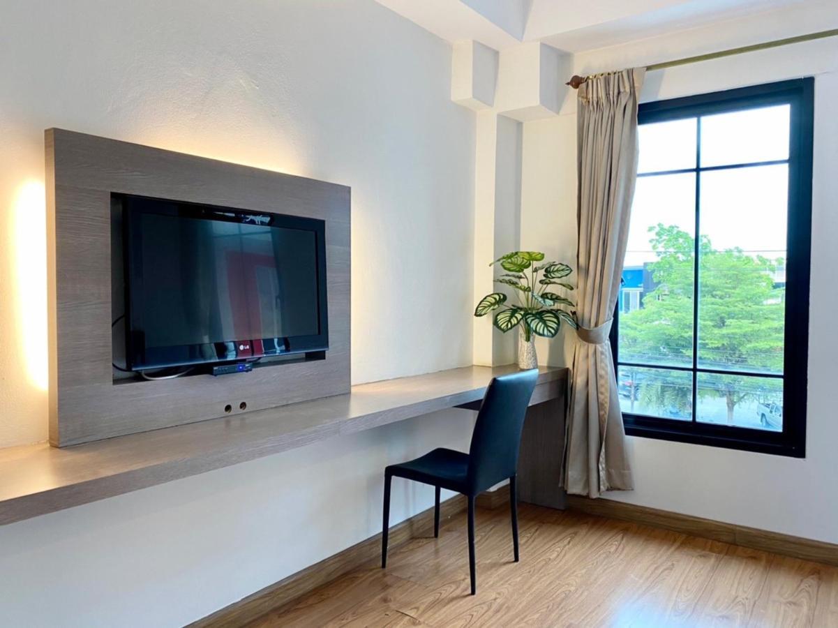 View Dee Bkk Airport Residence Banguecoque Exterior foto