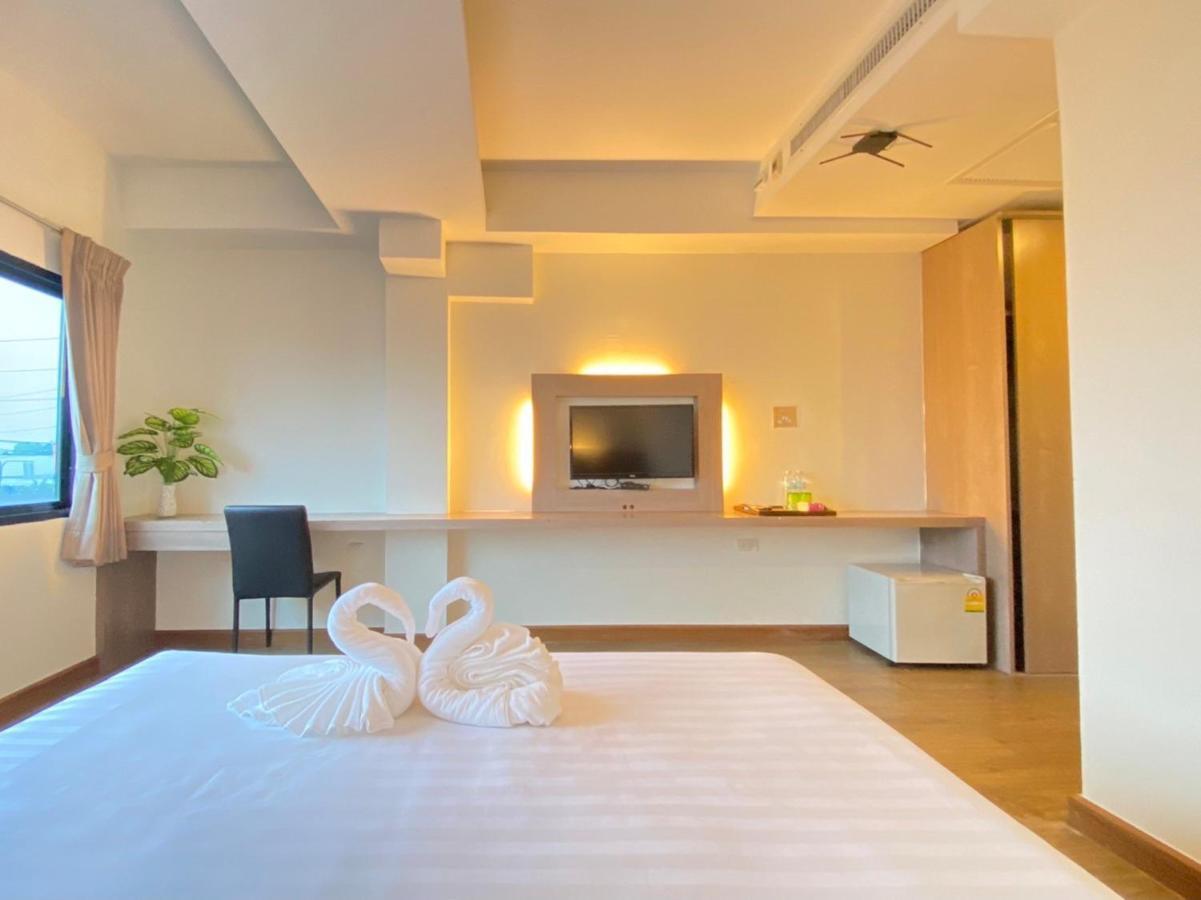View Dee Bkk Airport Residence Banguecoque Exterior foto