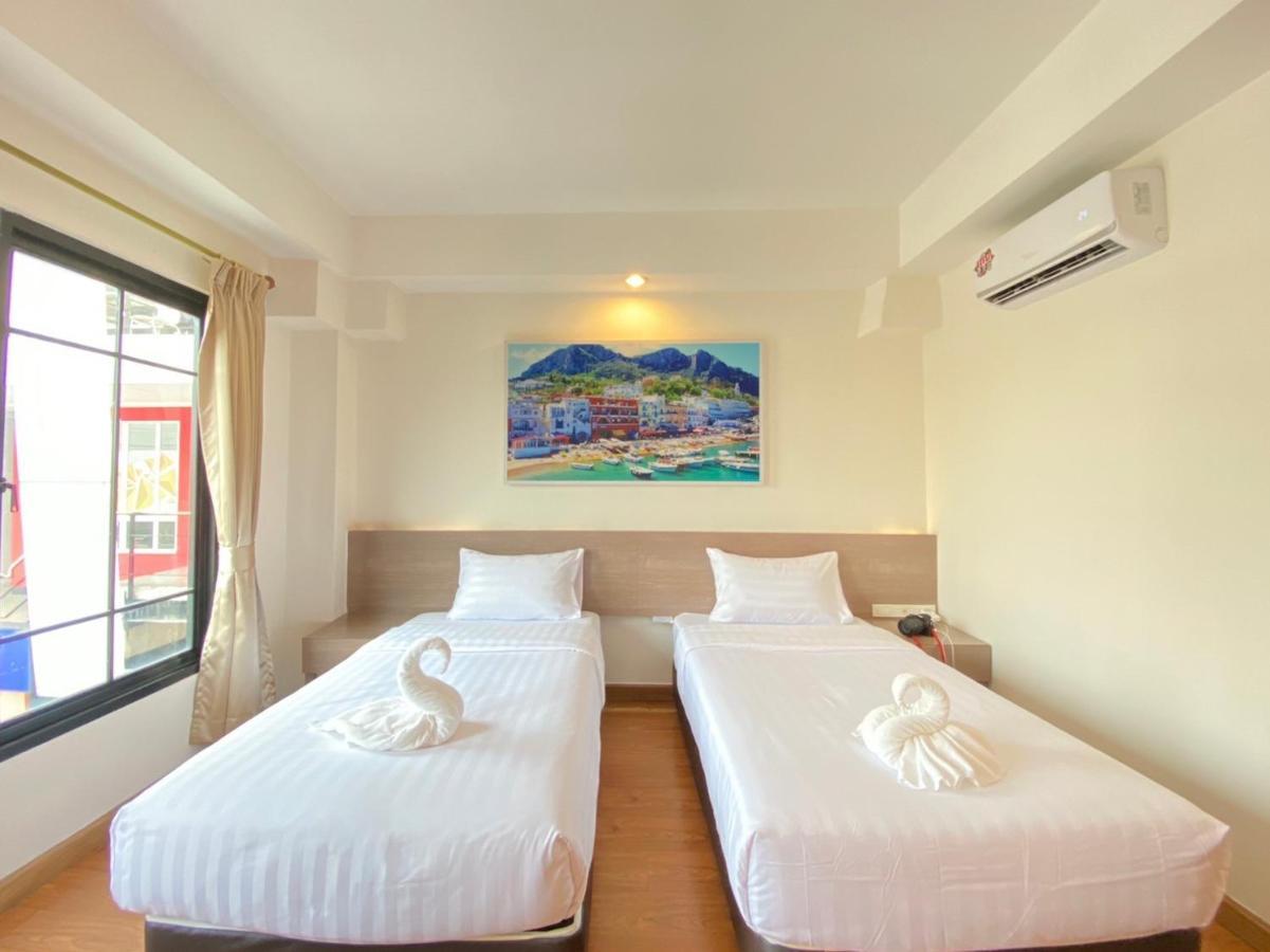 View Dee Bkk Airport Residence Banguecoque Exterior foto