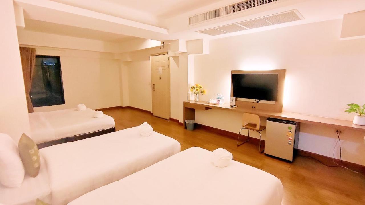View Dee Bkk Airport Residence Banguecoque Exterior foto